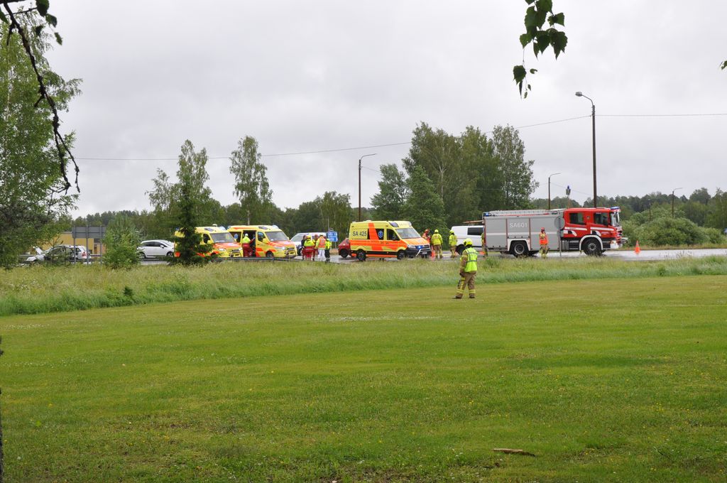 Kauttuan Kolarissa Kuoli Yksi, Yksi Loukkaantui Vakavasti Ja Kaksi ...